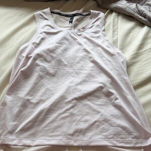 Saucony Women’s Pale Pink Mesh Performance Tank